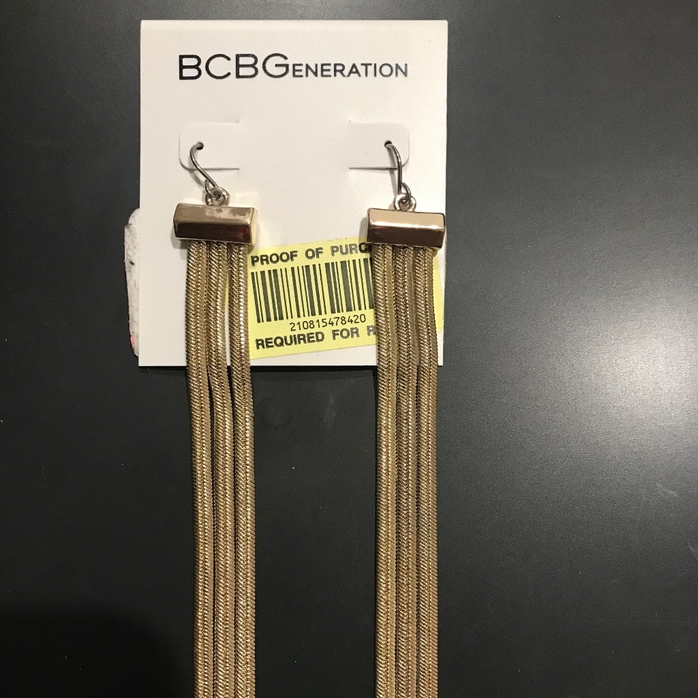 BCBGeneration Gold Drop Earings